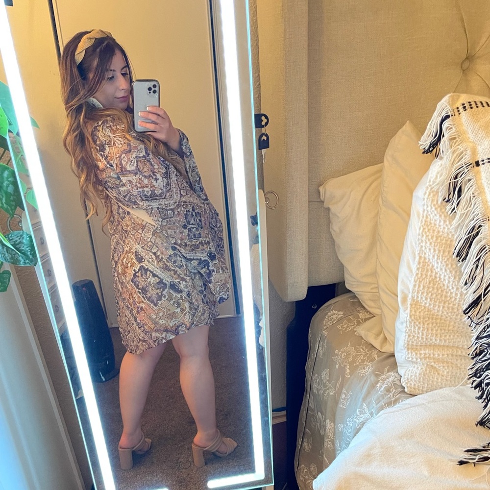 Beautiful Pattern Tunic Mini Dress - Picture 3 of 12